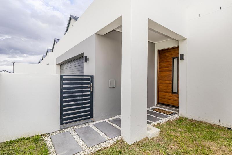 3 Bedroom Property for Sale in Kraaifontein East Western Cape